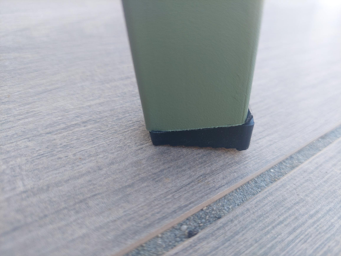 Bijzettafel rond mat groen voor buiten - voor binnen - salontafel